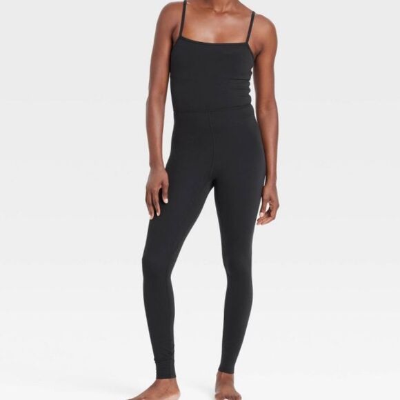 All in Motion Small jumpsuit Black Workout Onesie - Picture 1 of 2